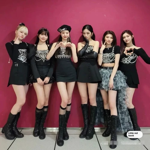 Стеклянное свадебное платье, костюм, смешанные аксессуары