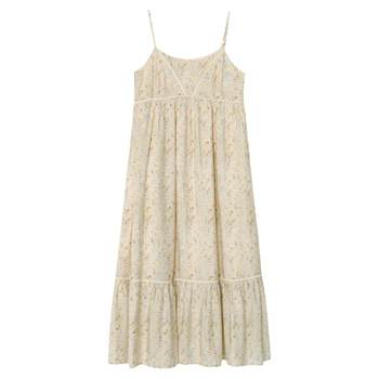 ສະບາຍດີ Canon Holiday style lace splicing pleated suspender dress spring and summer new loose slimming A-line long skirt