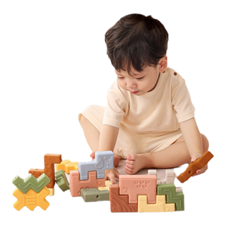 Nibbleable baby toy british jenga