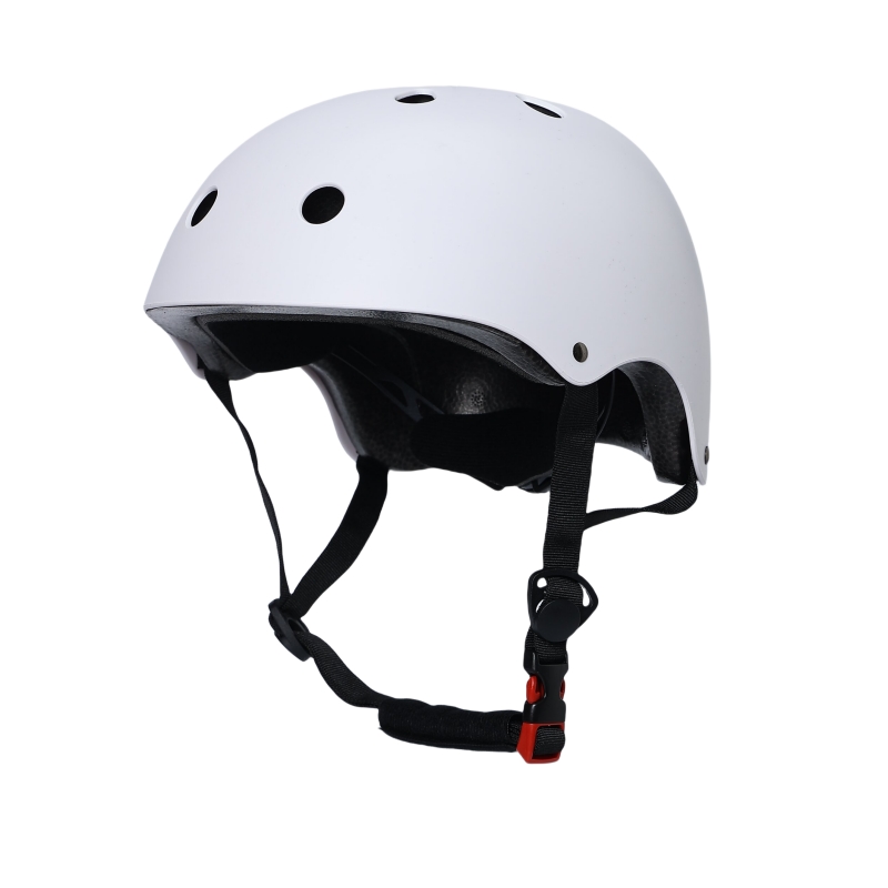 Ultra-light rafting and mountain climbing helmet