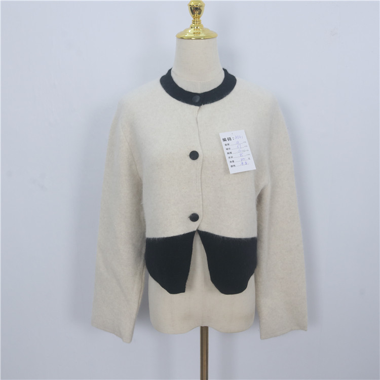 A54 - เสื้อสเวตเตอร์แคชเมียร์ส่วนเกินส่งออก โค้ทคาร์ดิแกนอบอุ่นสำหรับผู้หญิง ทำจากแคชเมียร์