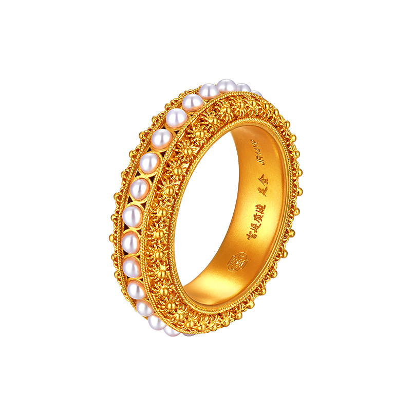 Palace quality ancient handmade gold graceful ring