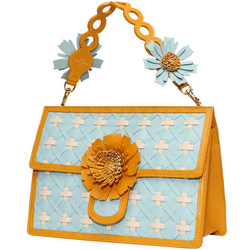 [ຂອງຂວັນ] Maison Saha retro niche handmade chain crossbody holiday woven women's accordion bag spring and summer