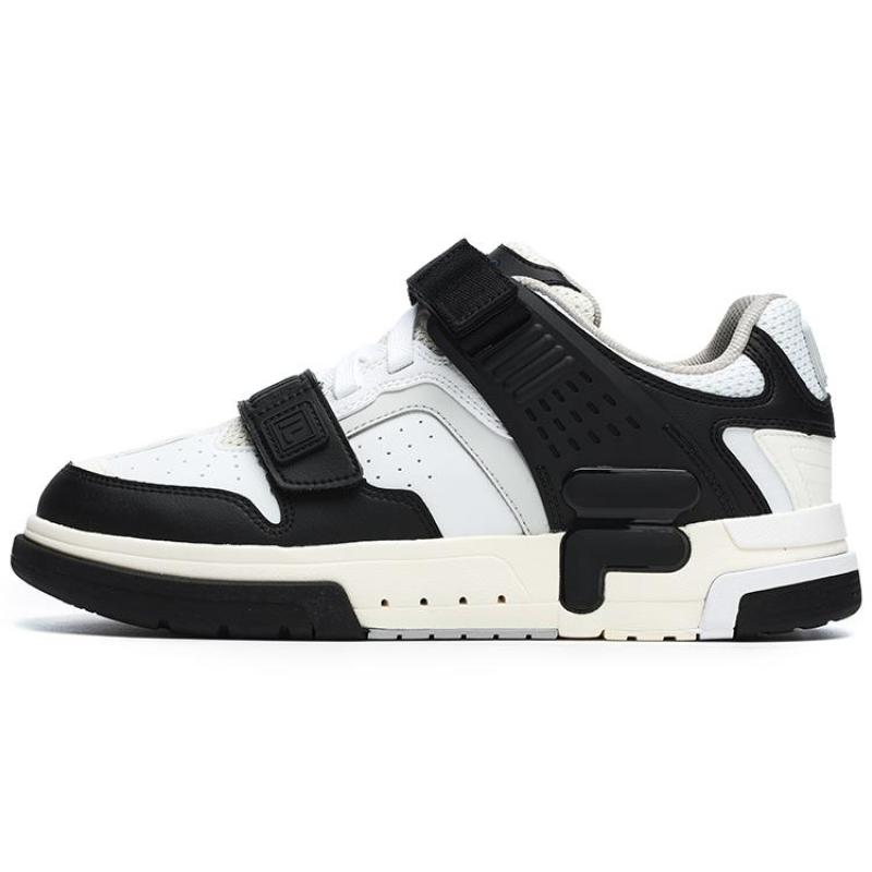 FILA斐乐 Doppio 时尚休闲摩登 低帮板鞋男款雪白黑F12M241206FWB