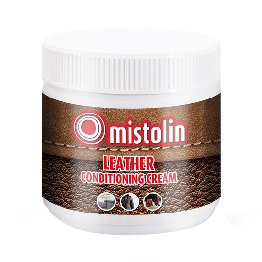 Special cleaning agent for luxury leather clothing care and maintenance oil