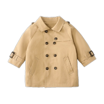 The long - range babys autumn coat in the British wind coat of the boys wind coat