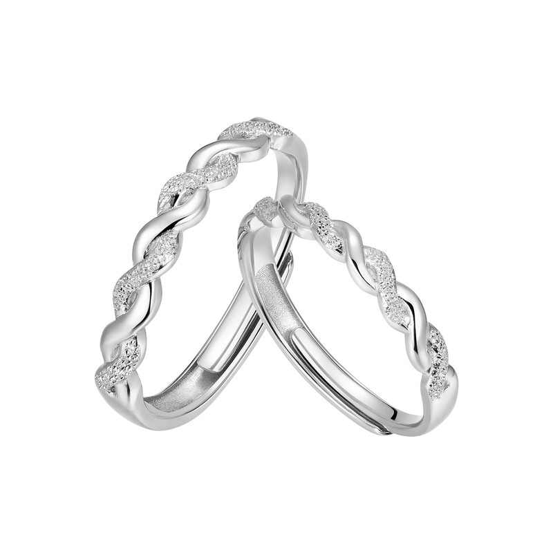 Brand-name Mobius couple rings