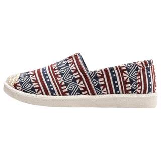 Breathable soft-soled slip-on canvas shoes