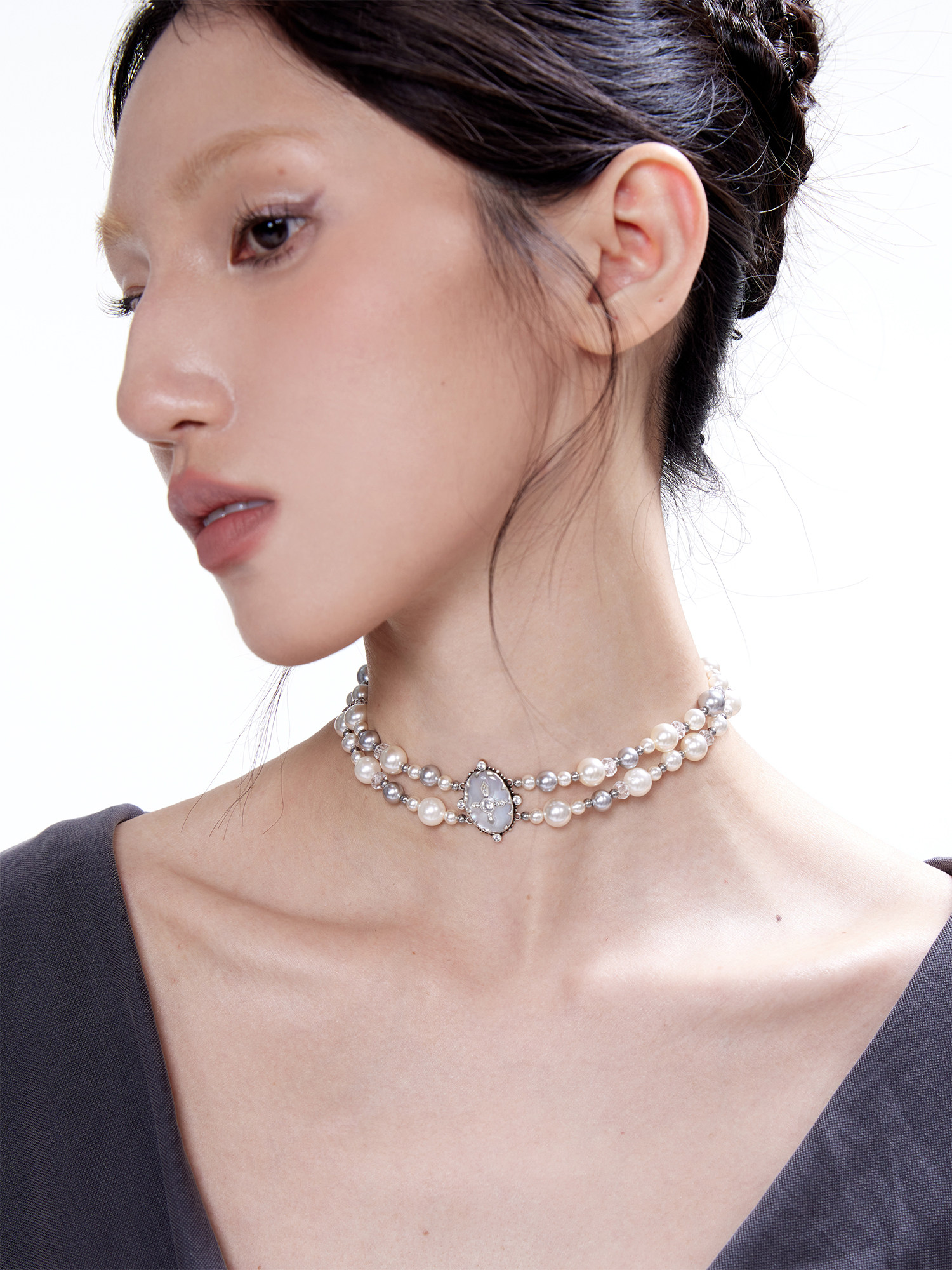 Floating U-shaped broken urban original antique silver cross pearl necklace natural crystal handmade beaded clavicle chain