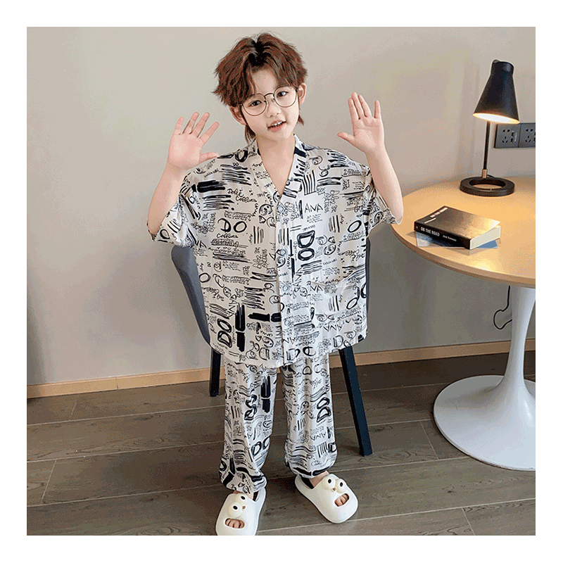 儿童棉绸睡衣男童大小孩绵绸夏季家居服涂鸦套装男孩2025新款宝宝