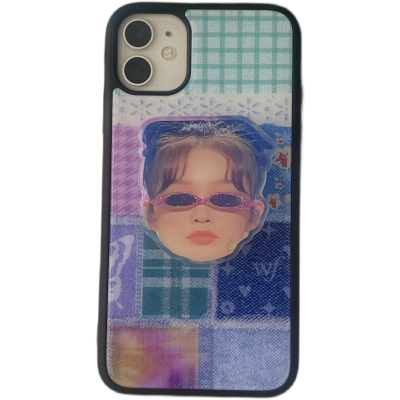 Customized mobile phone airbag holder based on drawings