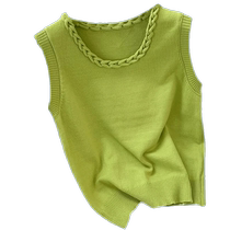 Avocado green knitted camisole womens design niche round neck sleeveless vest vest to wear with suit
