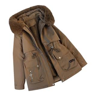 Vielseitige winter-daunenjacke mit dickem pelzkragen und temperament