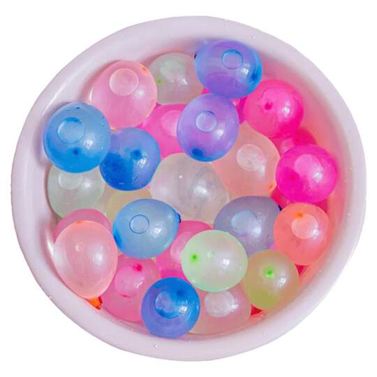 Children's outdoor water play, water balloon and water fight artifact