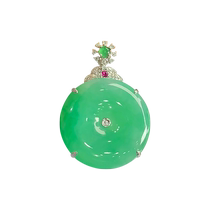 (Self-operated) Qianyu Shiguang Myanmar natural A-grade jade ice-moist green K gold exquisite small safety buckle pendant