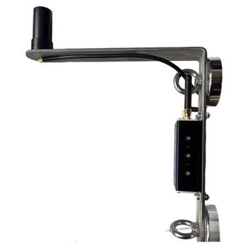 Satellite positioning excavator leveling assistance