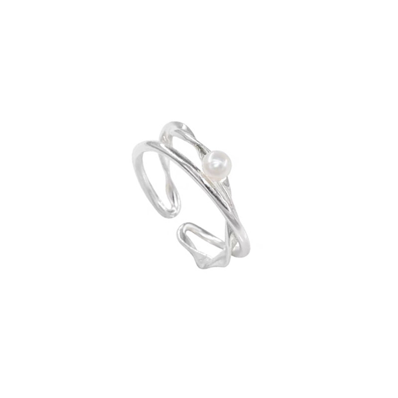 Pearl stacked ring for women with light luxury and high-end feeling