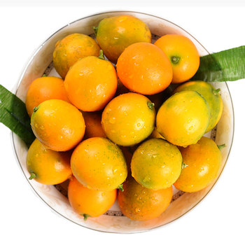 Guangxi crispy candied kumquats are crispy, sweet and juicy