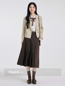 达佳诗卡其色西装外套女小个子短款高级休闲大学生学院风西服套装