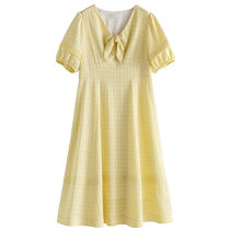 Single bundle large size sweet cute and gentle v-neck dress for women who are slightly fat in summer and cover their hips and look slimming simple tea break dress