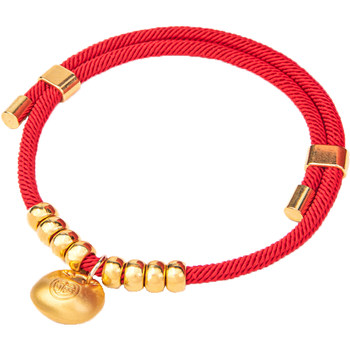 A beautiful necklace that will dazzle your eyes