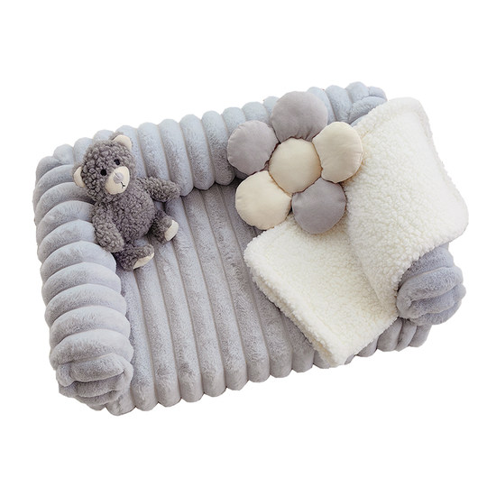 Removable and washable four-season thickened non-collapse pet sofa bed