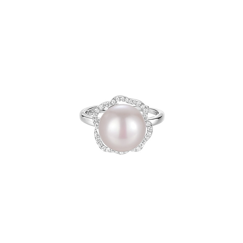 Chow Tai Sang Streaming Rose Pearl Ring