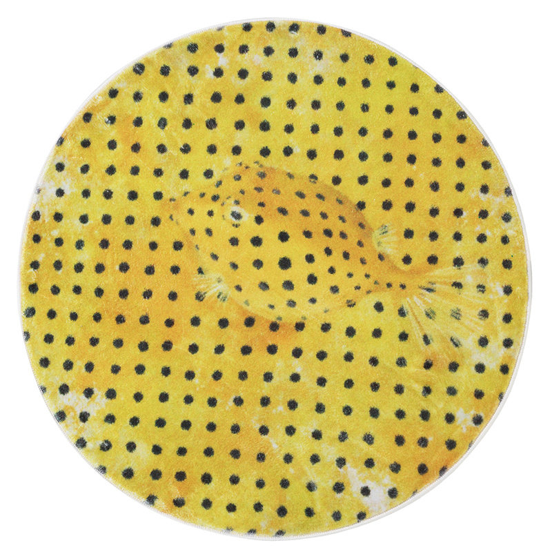 Where are the fish? Trippy optical illusion polka dot rug