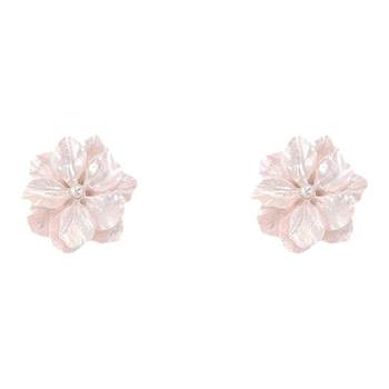 Gentle and simple pink flower earrings