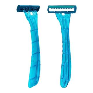 Three-layer blade disposable razor