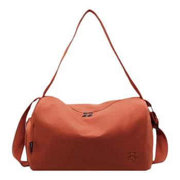 Swimming and fitness package dry and wet separation portable short-distance storage