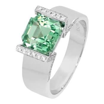 Eternally charming afghan green tourmaline ring!