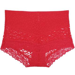 Eve's seductive lace sexy lady tucks