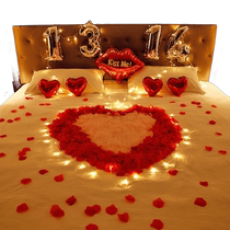 Simulated rose petals create romantic surprises room decorations Valentines Day romantic proposals birthday party decorations