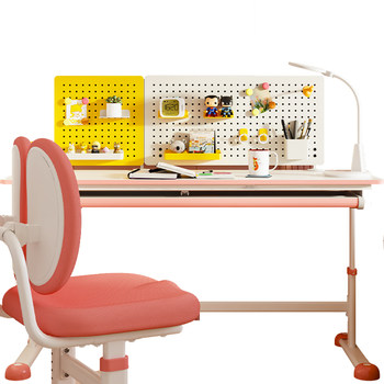 Desktop vertical hole plate rack