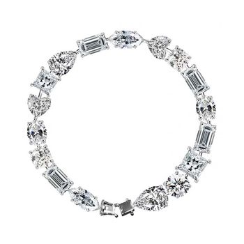 Luxurious diamond-filled irregular bracelet