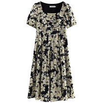Single bundle large size womens French romantic begonia large floral square collar dress summer new style slightly fat mm waist slimming