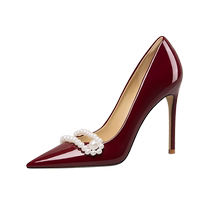 Lily Wei (Wind Wind) Patent Leather Slip-on High Heels Commuting Royal Sister Style High-end Single Shoes Small Size 3132