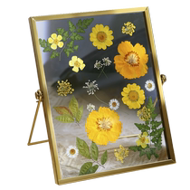 Preserved flower embossed handmade metal glass embossed diy dried flower photo frame table plant specimen Chinese Valentines Day gift