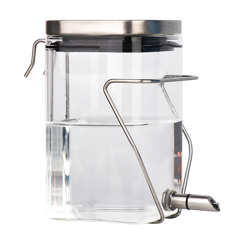 Xiaojia's pet striker water bottle is anti-bite and anti-rust