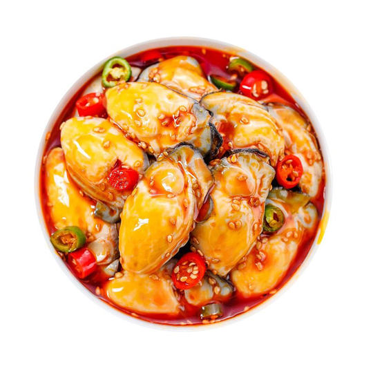 Canned garlic oysters, ready-to-eat, freshly peeled, spicy oyster meat, seafood, cooked food, canned snacks, snacks for meals