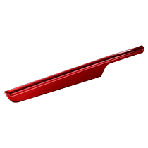 The original car is upgraded to Macan Bordeaux red interior. Porsche Macan truck interior decoration is modified and all vehicle supplies and accessories are installed.