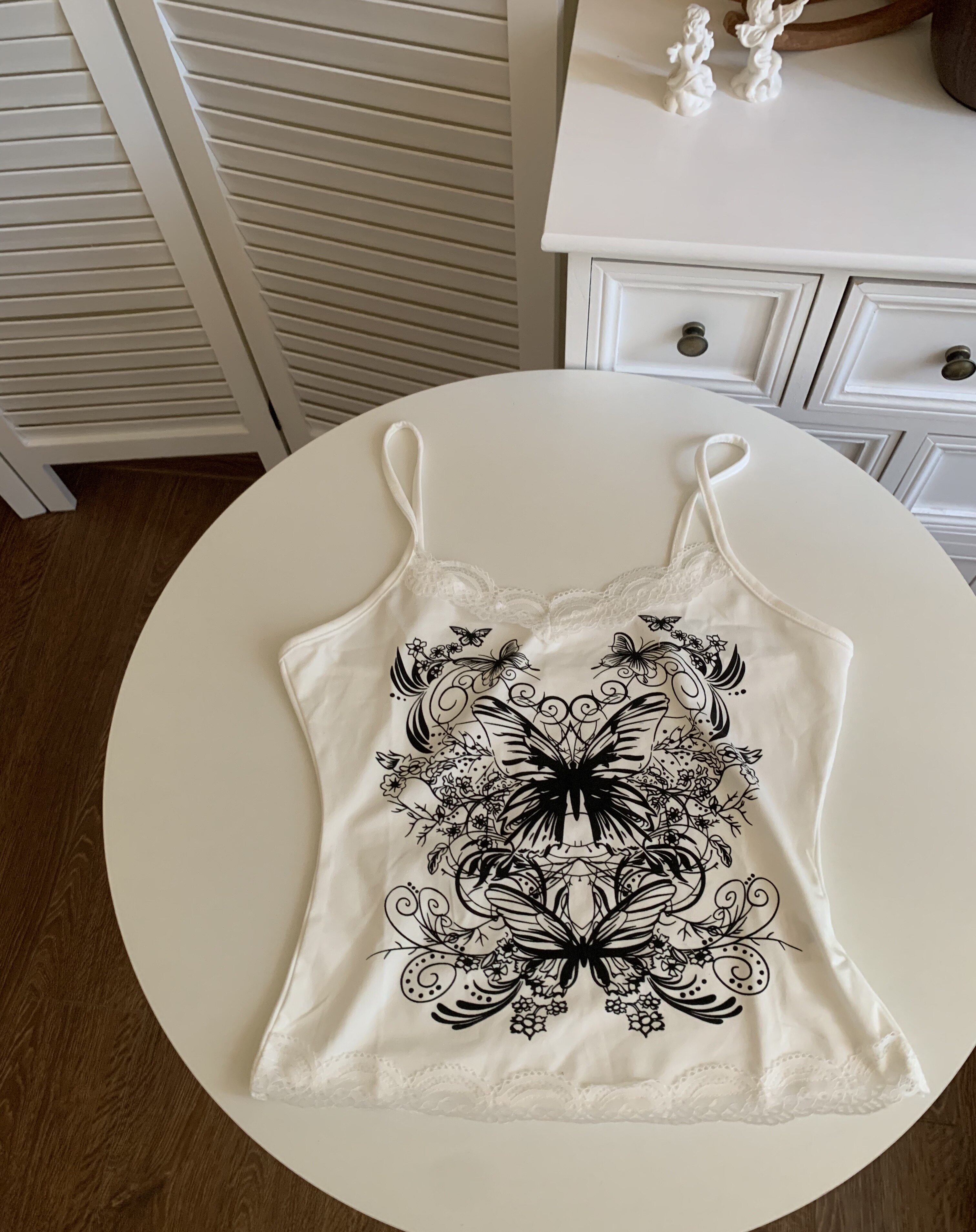 เสื้อสายเดี่ยวสไตล์เอโมสาวต่างประเทศ เสื้อสายเดี่ยวอนิเมะ Shibuya Millennium E136