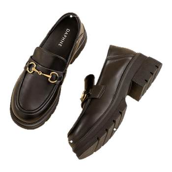 Good-looking shoes that make your feet smaller/comfortable and not tiring on your feet