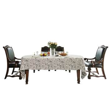 Medium style retro tablecloth atmosphere Medium style retro tablecloth atmosphere