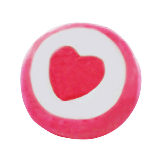 Muchas burbujas y bolas de baño de amor.