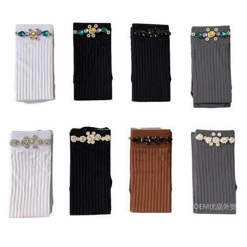 Европейские и американские полосы ветряной ямы Вертикальный страза Сказочные носки