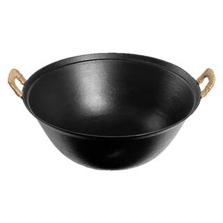 Zhangqiu hand-forged double-eared iron pot round bottom cooking pot household non-stick pot uncoated pot gas stove has been opened