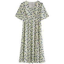 Single bundle large size womens French style V-neck floral skirt summer new style slightly fat MM elegant printed dress for women