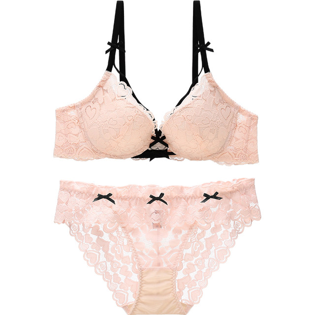 Six Rabbits Lace Push-Up Maxi Wireless Bra